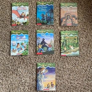 Numbers 1-7 of the Magic Treehouse series!